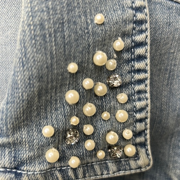 Chico’s Platinum Denim Vest   (Size 0) - Picture 5 of 15